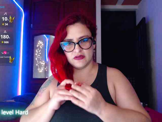 ViolettaMorningstar webcam