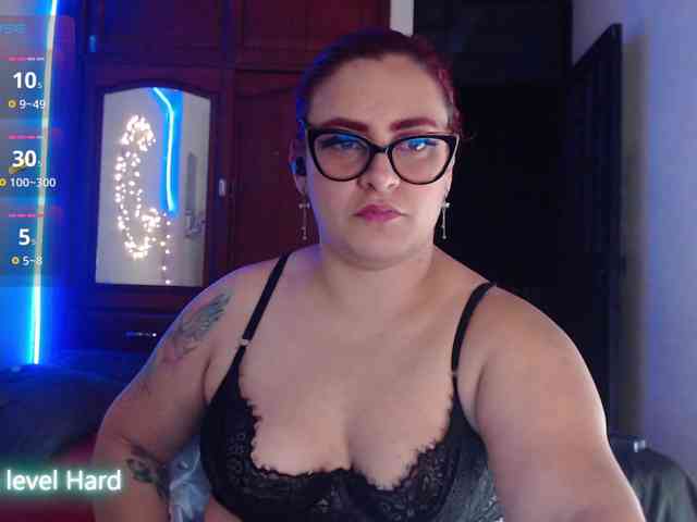 ViolettaMorningstar webcam