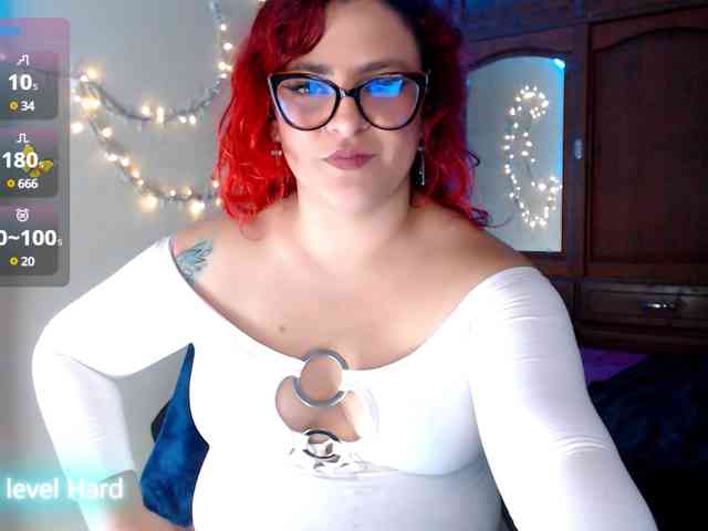 ViolettaMorningstar webcam