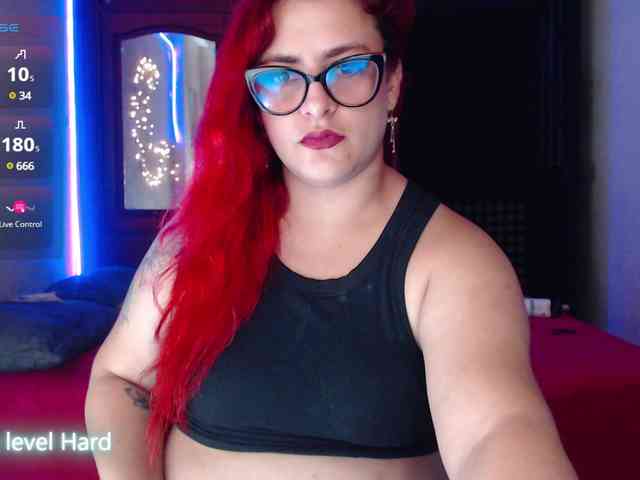 ViolettaMorningstar webcam