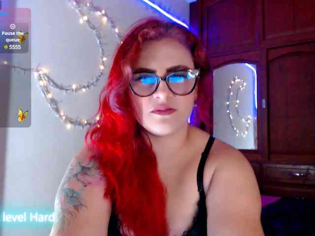 ViolettaMorningstar webcam