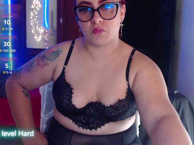 ViolettaMorningstar webcam