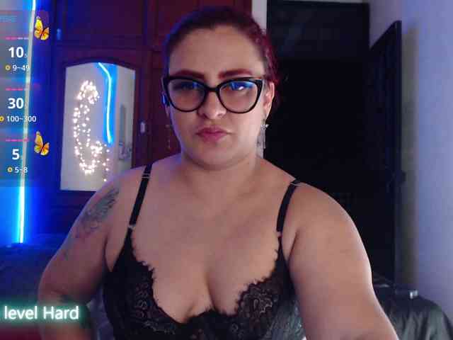 ViolettaMorningstar webcam
