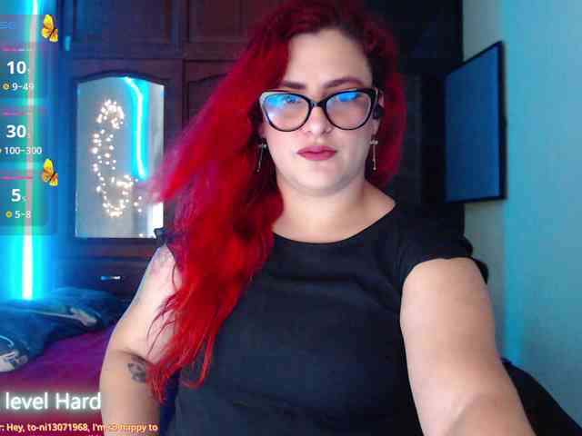 ViolettaMorningstar webcam