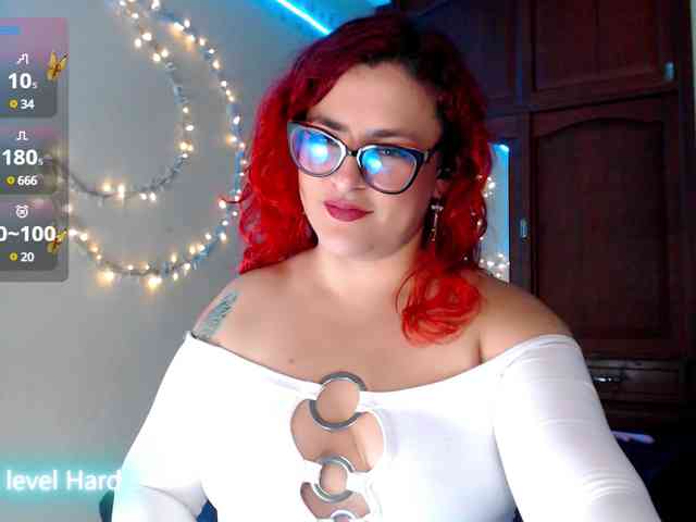 ViolettaMorningstar webcam