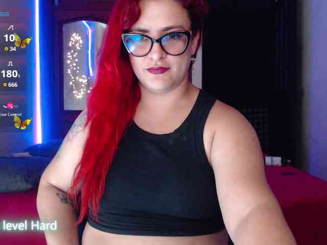 ViolettaMorningstar webcam