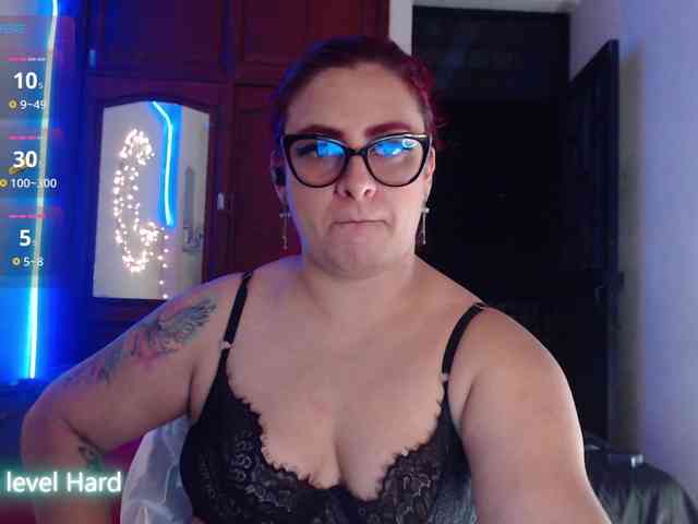 ViolettaMorningstar webcam