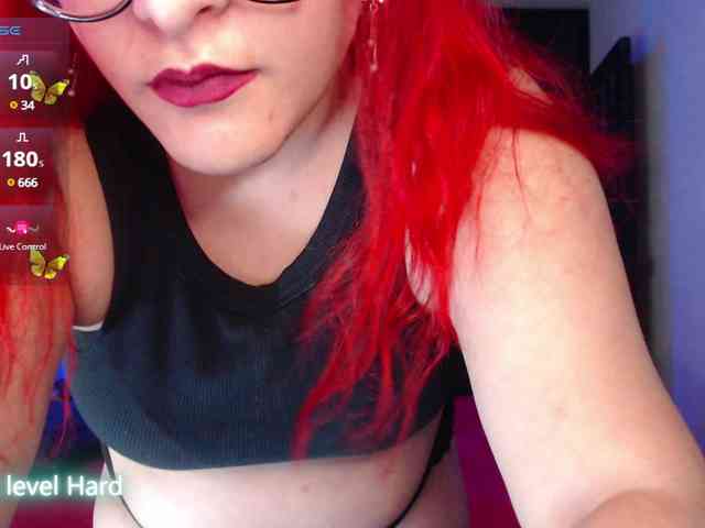 ViolettaMorningstar webcam