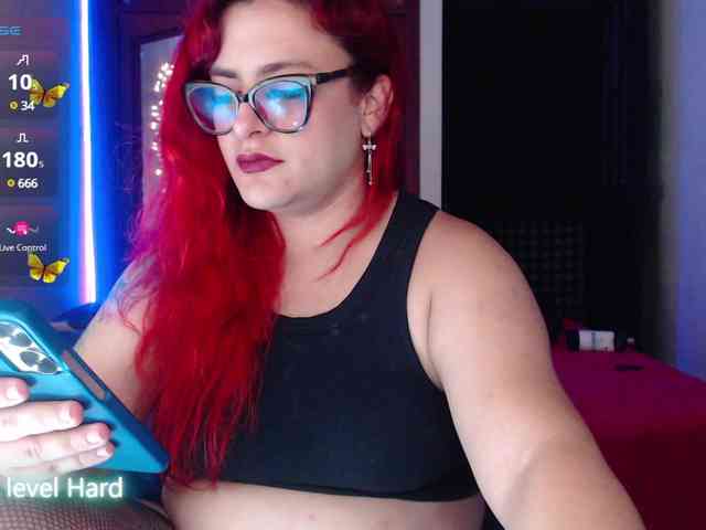 ViolettaMorningstar webcam