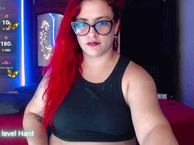 ViolettaMorningstar webcam