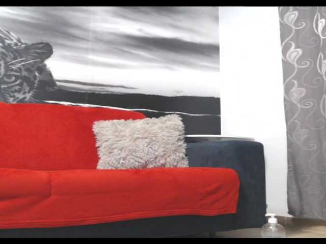 sweetandreea's BongaCams show and profile