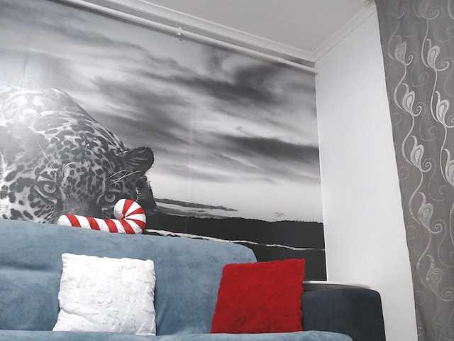 sweetandreea's BongaCams show and profile