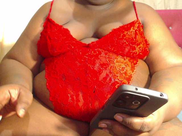 KARLAFREAKK's BongaCams show and profile