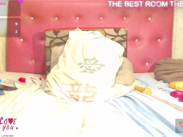 KARLAFREAKK's BongaCams show and profile