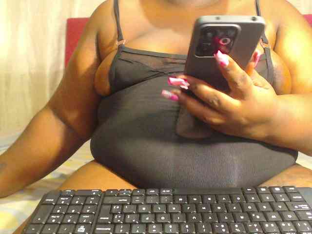 KARLAFREAKK KARLAFREAKK