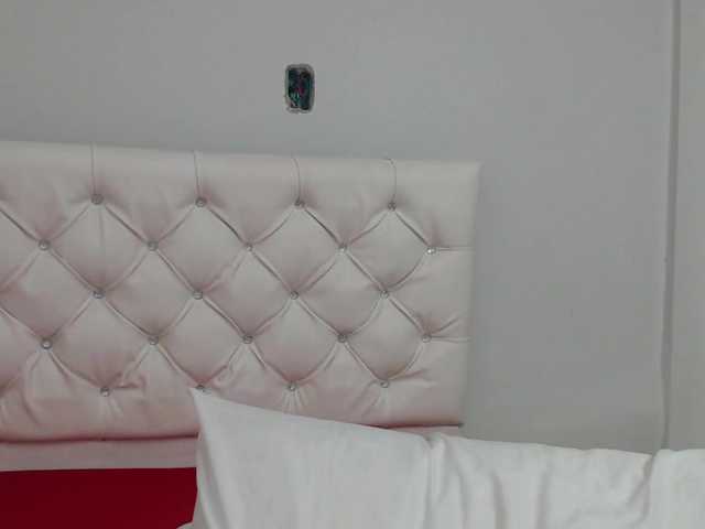  polysamanta chat room