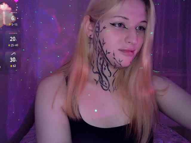 CutiePie228 Live Webcam on BongaCams