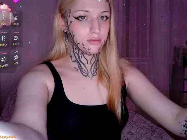 CutiePie228 Live Webcam on BongaCams