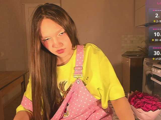 Cute-Lolly from BongaCams is Freechat