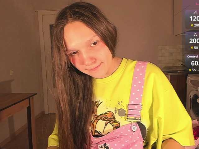 Cute-Lolly from BongaCams is Freechat