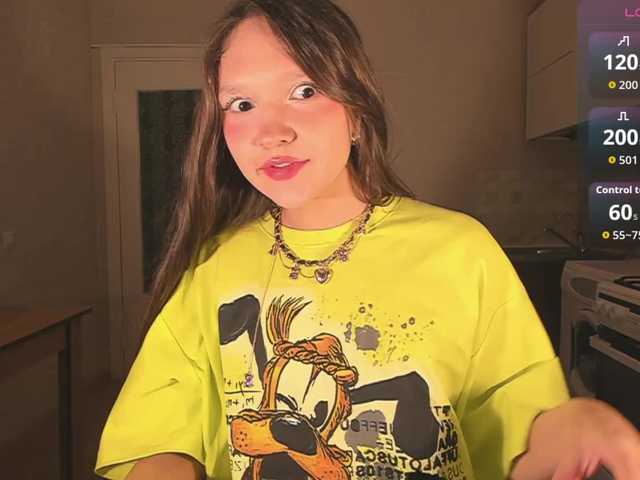 Cute-Lolly's BongaCams show and profile