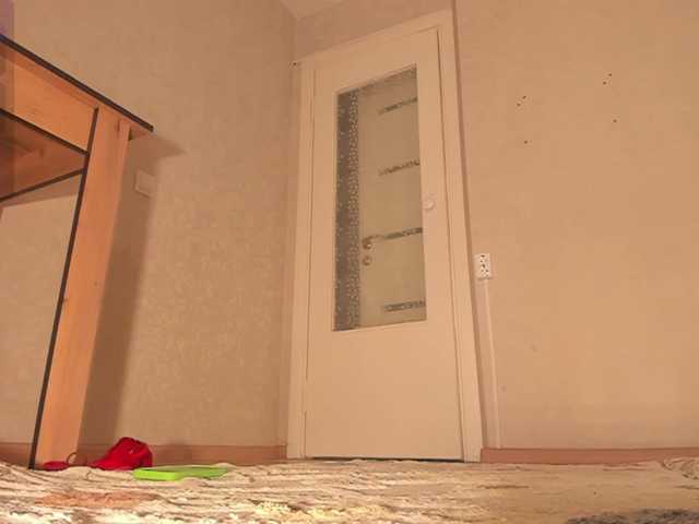 Cute-Lolly's BongaCams show and profile