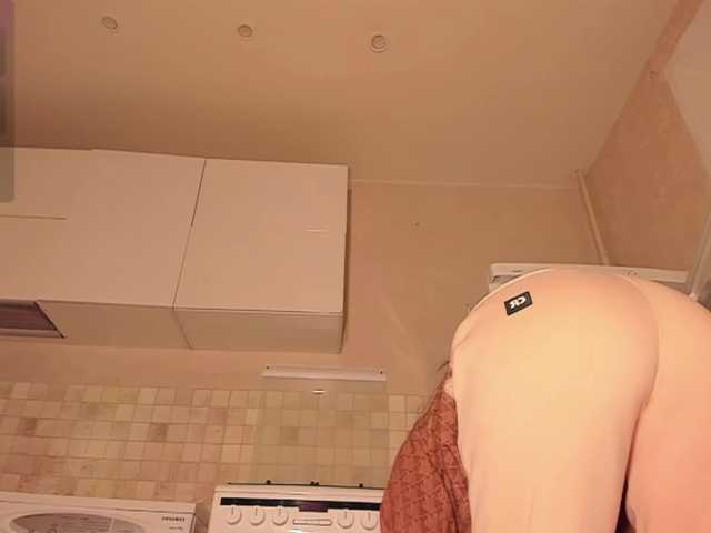 Cute-Lolly's BongaCams show and profile