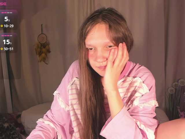  Cute-Lolly chat room