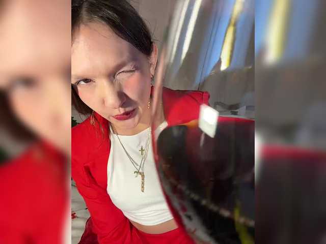 Cute-Lolly's BongaCams show and profile