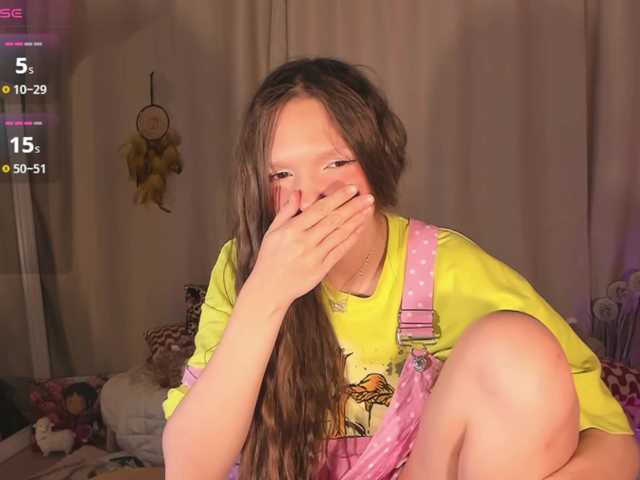 Cute-Lolly's BongaCams show and profile