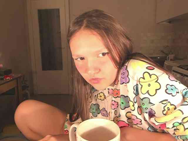 Cute-Lolly Cute-Lolly