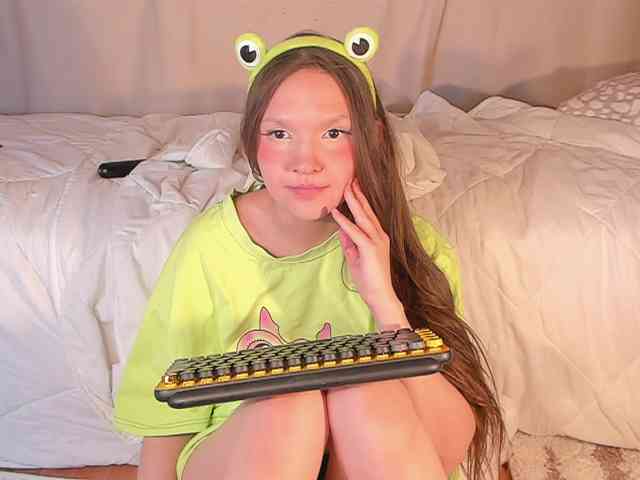 CuteLolly webcam