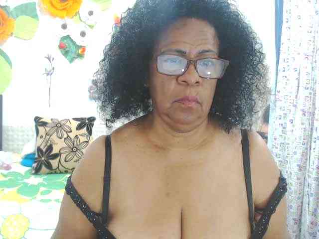 Yayishotsexyw Yayishotsexyw