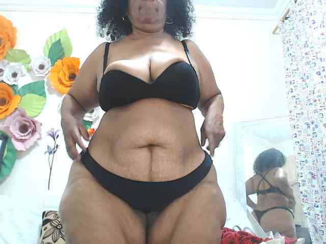 Yayishotsexyw webcam