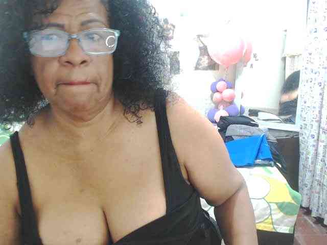 Yayishotsexyw webcam