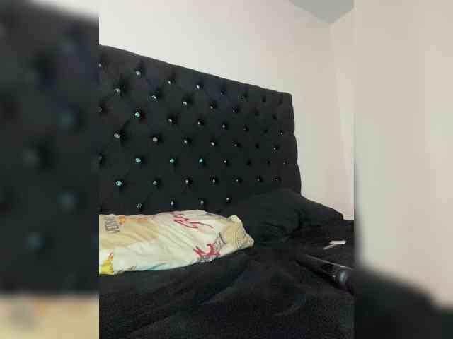 free online web cam TheTwins11