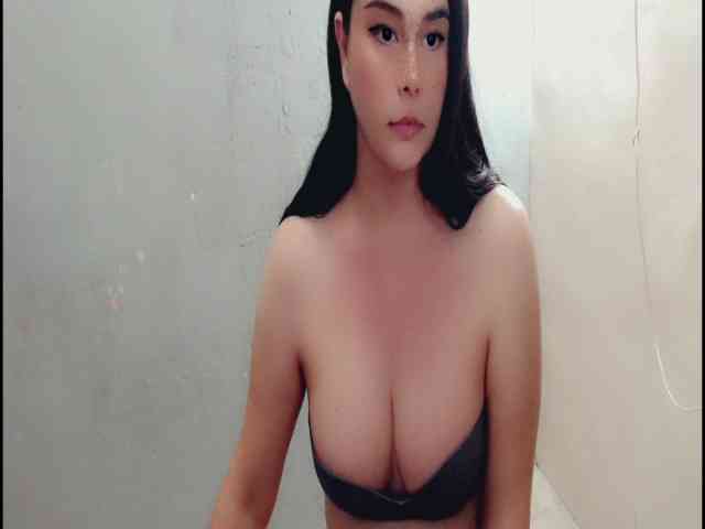 tsrosanna Live Webcam on BongaCams