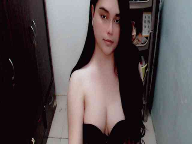 tsrosanna Live Webcam on BongaCams