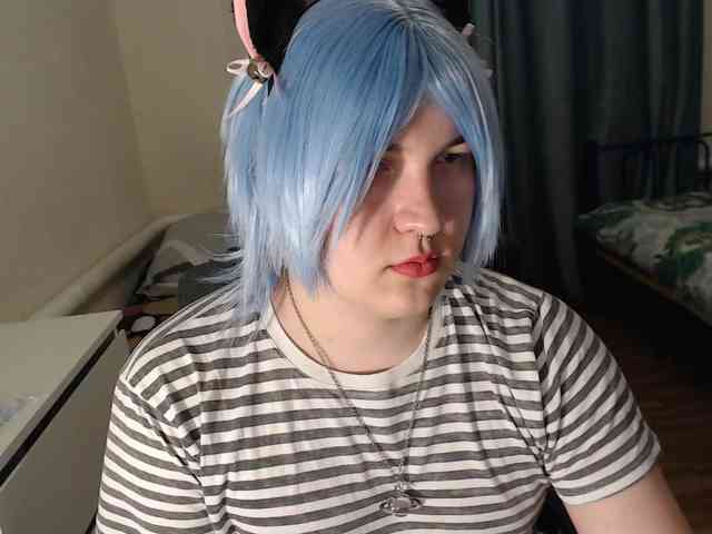 EvaMiron Live Webcam on {site_name}