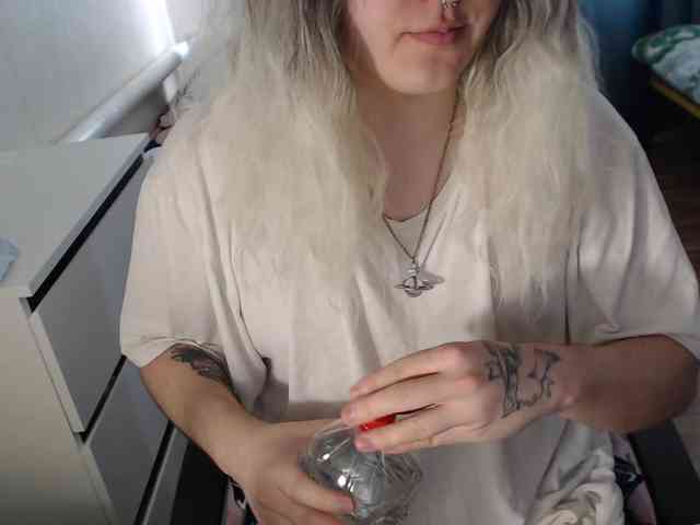 EvaMiron Live Webcam on BongaCams