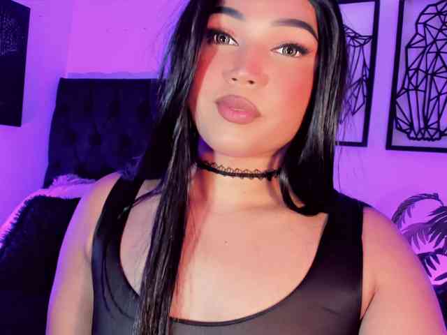 Sexyzoets Live Webcam on BongaCams