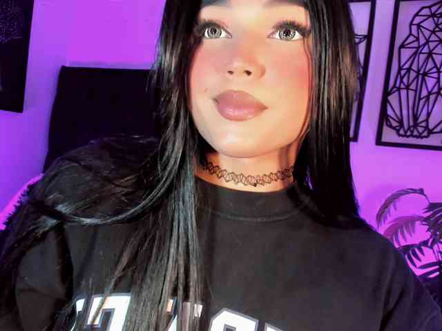 Sexyzoets Live Webcam on BongaCams