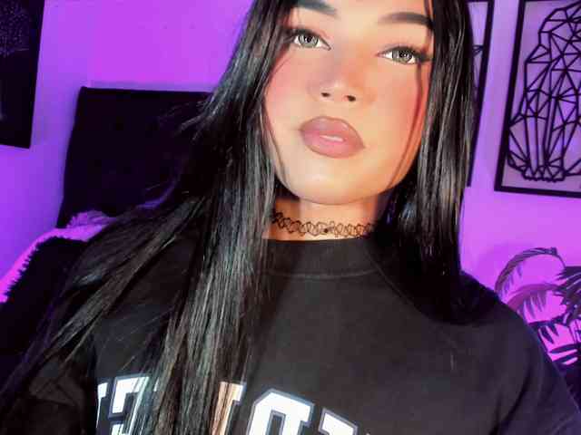 Sexyzoets Live Webcam on BongaCams