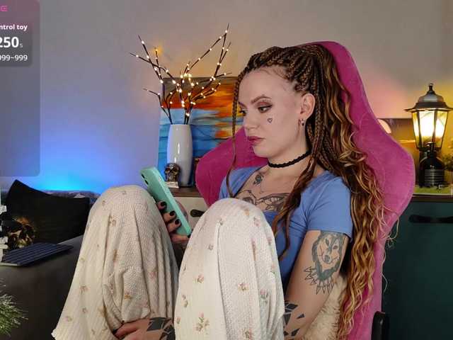 realalicebim's BongaCams show and profile