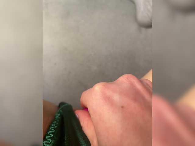 Mila-m's BongaCams show and profile