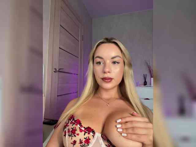 webcam hot Mila-m