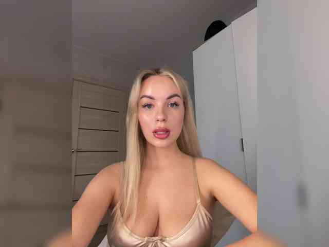 Mila-m Live Webcam on BongaCams Mila-m Live Webcam on BongaCams