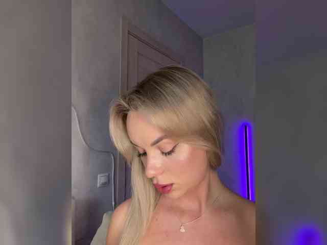 chat online free Mila-m