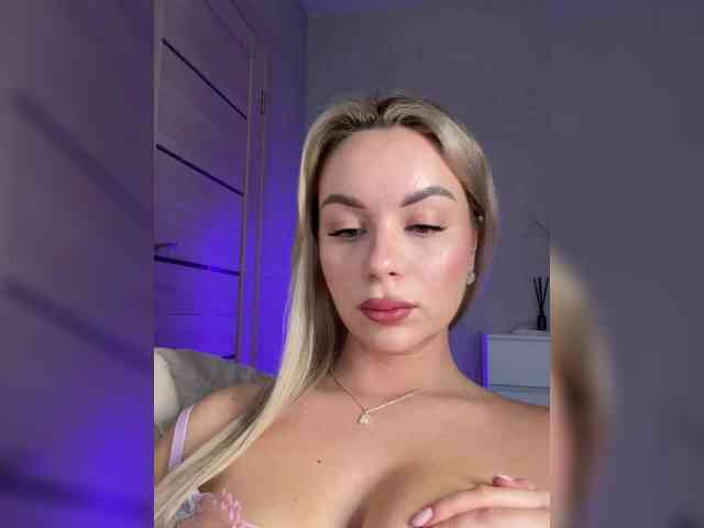 hidden webcam Mila-m