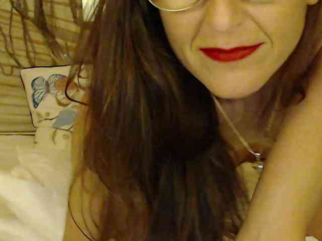 Lora8888 webcam